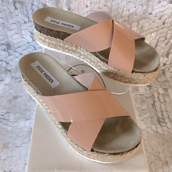 Steve Madden Shoes - Steve Madden “Arran”